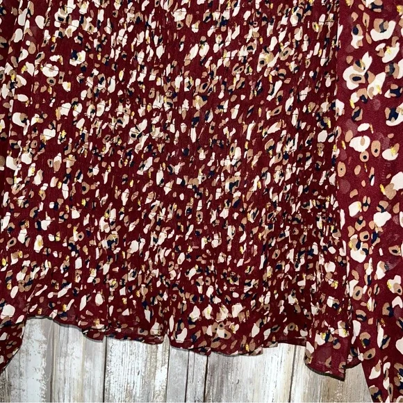 She & Sky Wine Printed Smocked Cropped Blouse - Picture 2 of 5